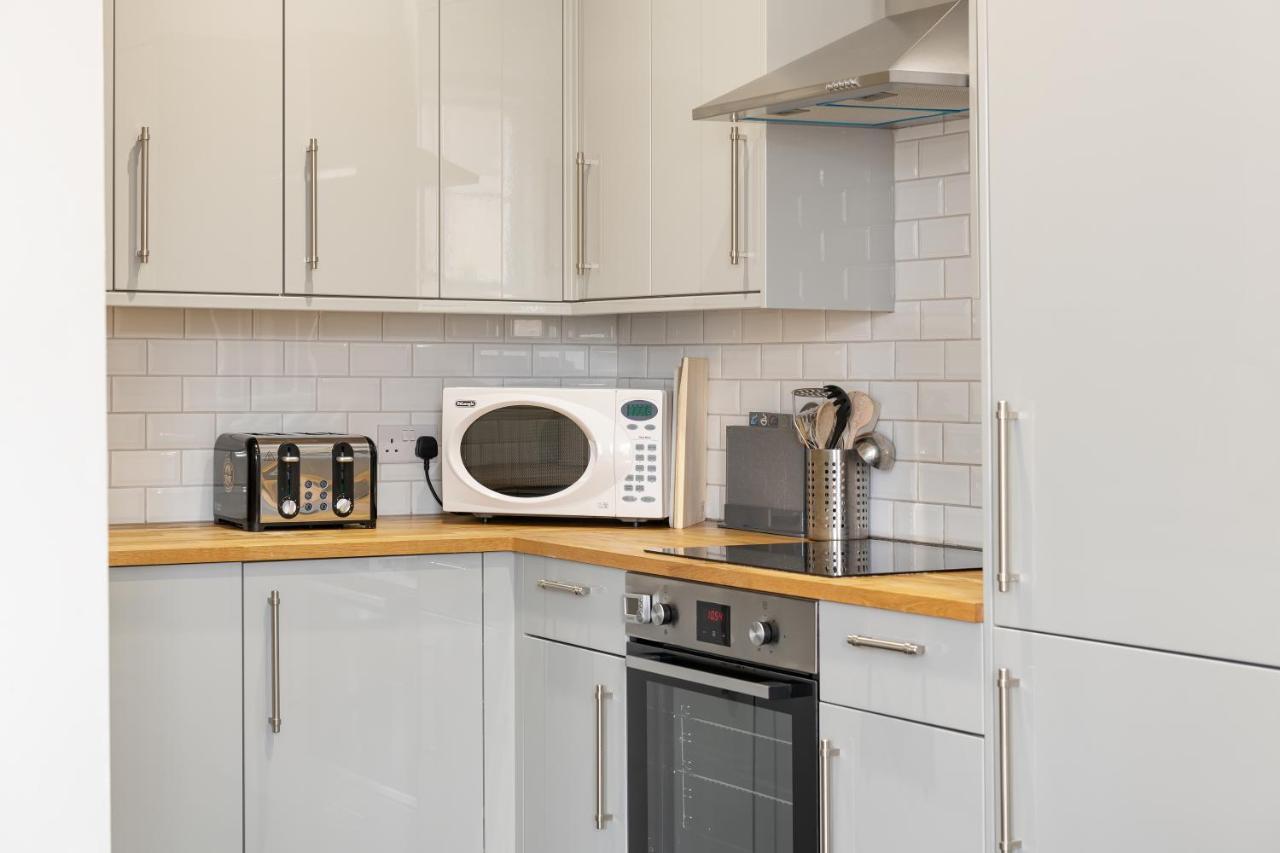 Georgian 2 Bed Apartment With 3 Bathrooms And Parking Ngoại thất bức ảnh
