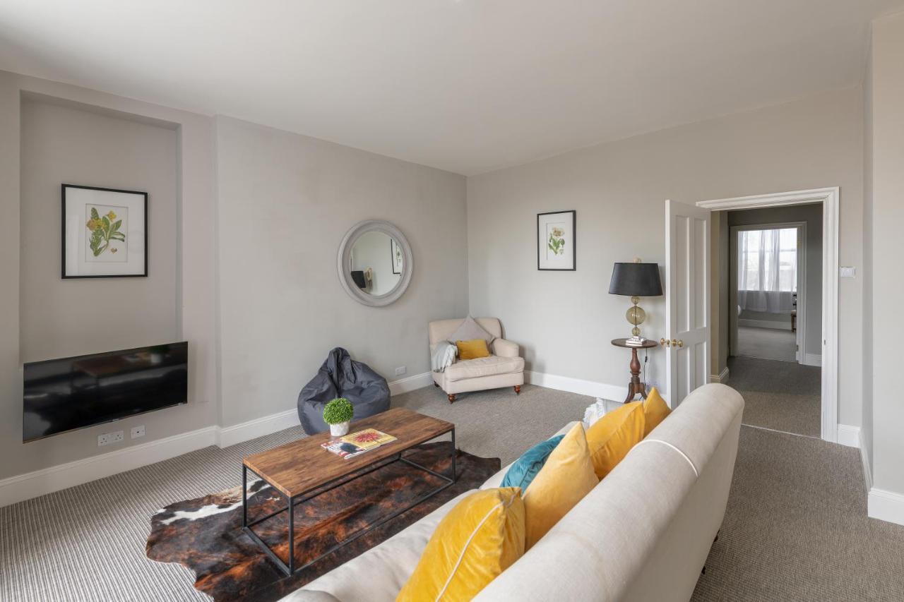 Georgian 2 Bed Apartment With 3 Bathrooms And Parking Ngoại thất bức ảnh